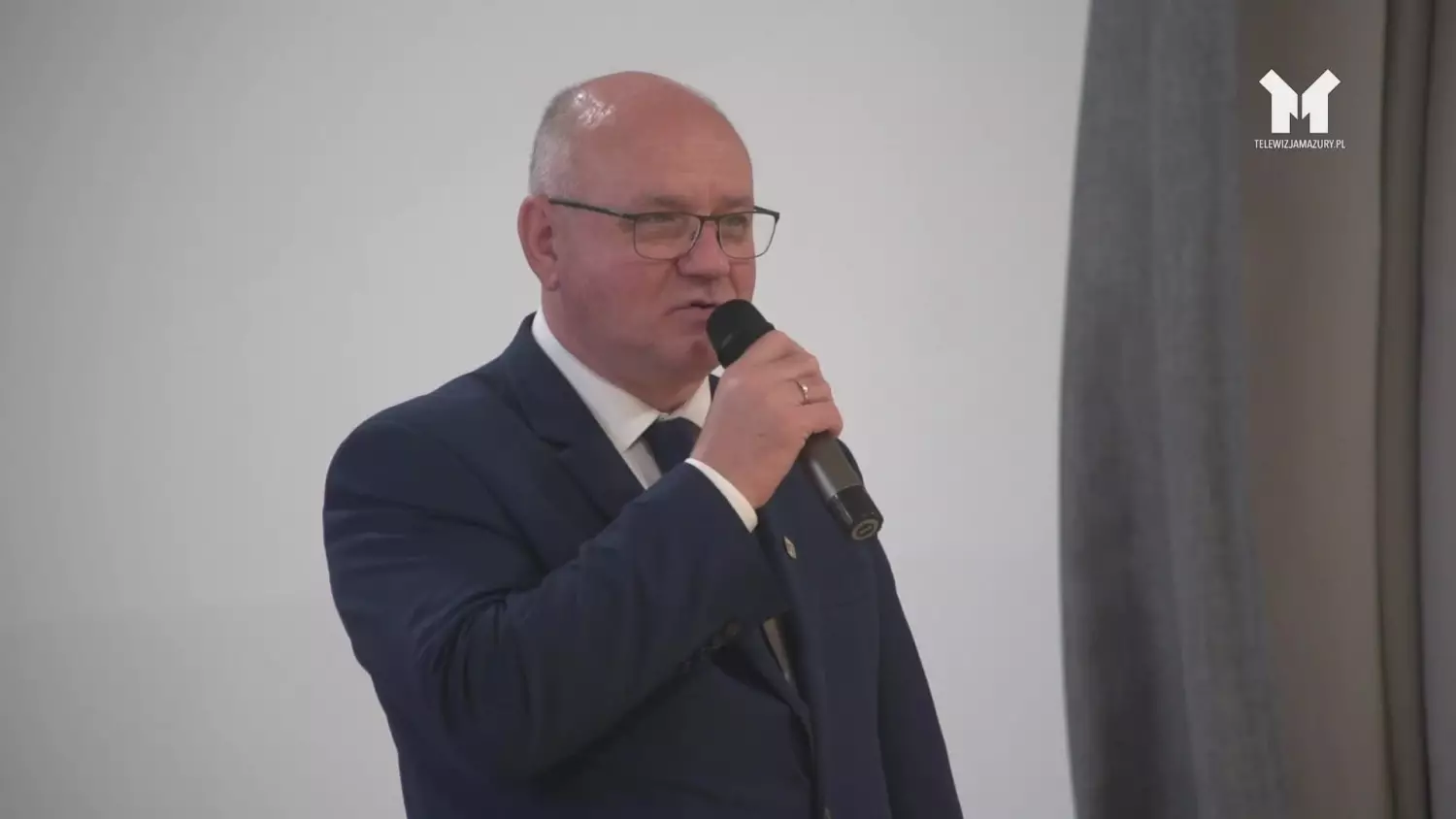 od-rolnictwa-do-przemyslu-szklarskiego.mp4