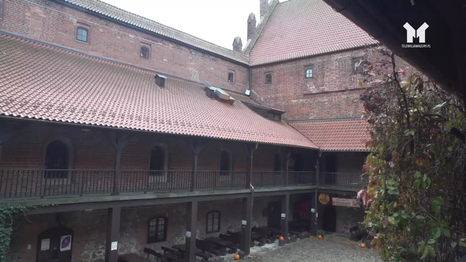 grafika-mai-oraz-koncert-marka.mp4