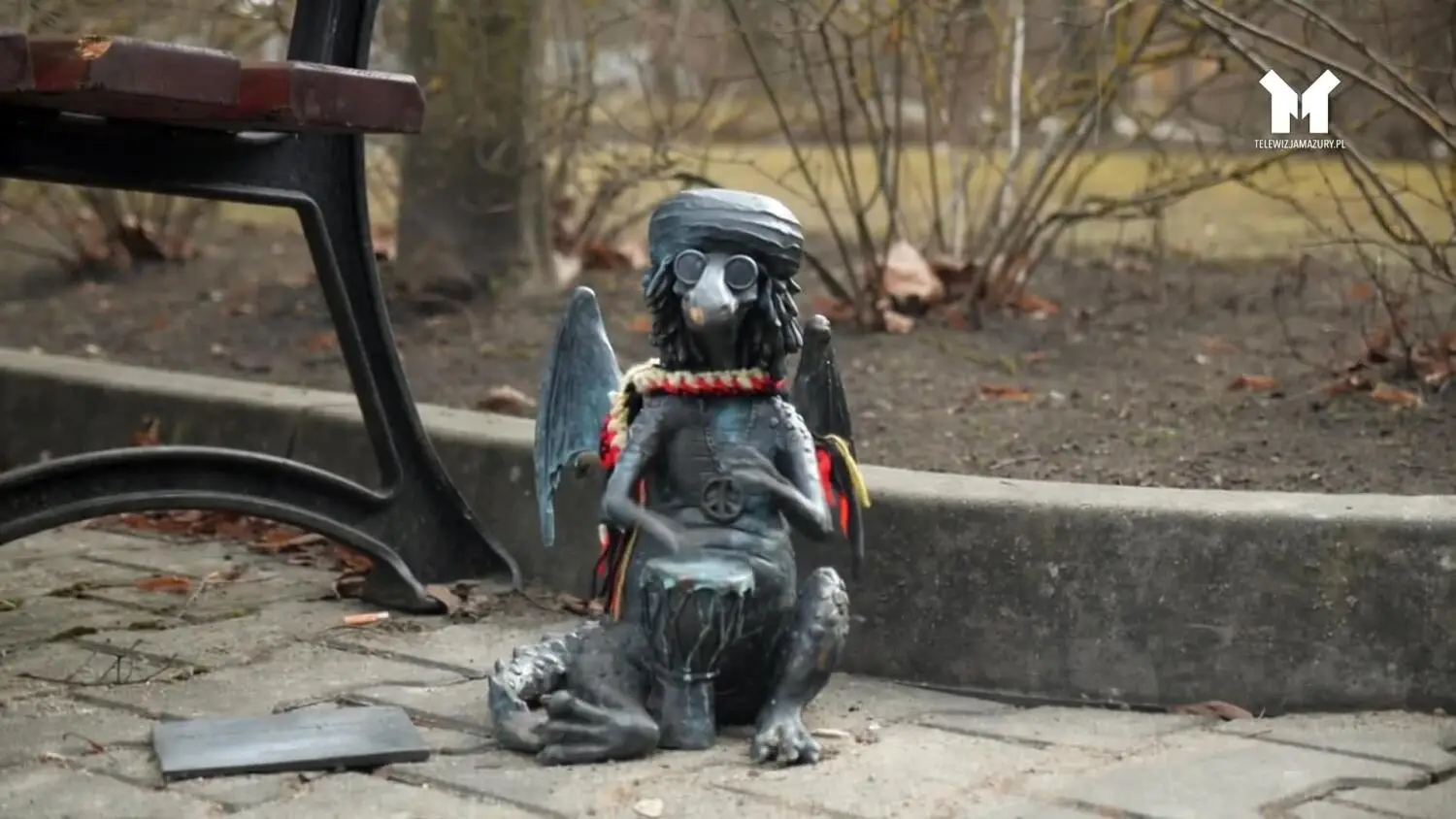 pozimowe-czyszczenie-ostrody.mp4