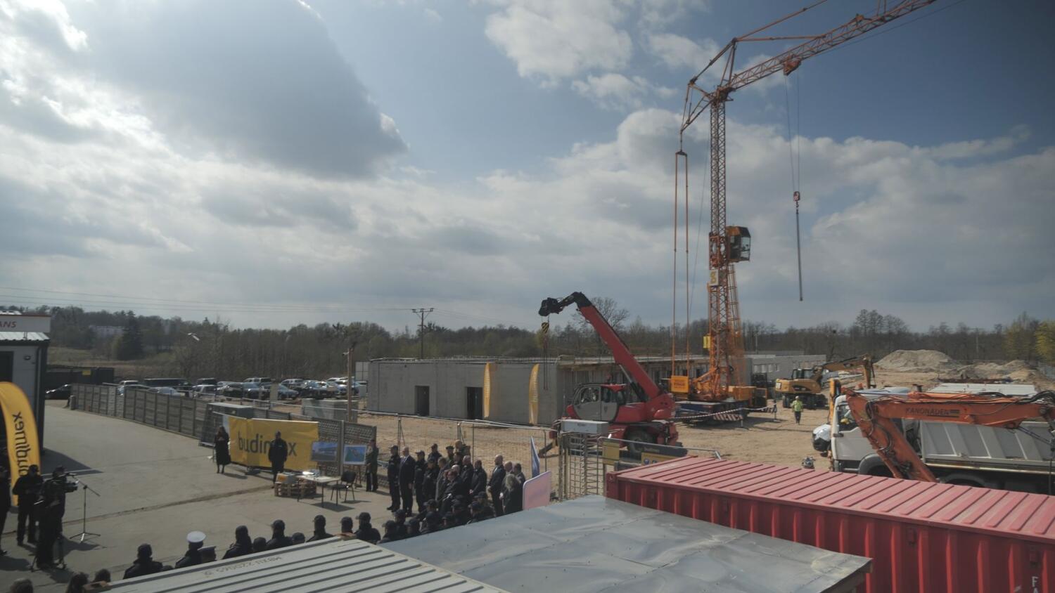 rosnie-nowa-komenda.mp4